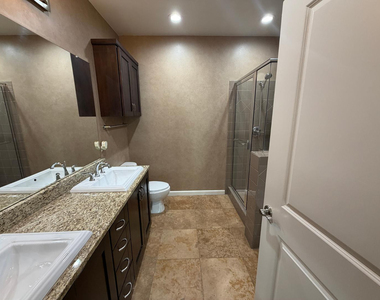 7291 N Scottsdale Road - Photo Thumbnail 21