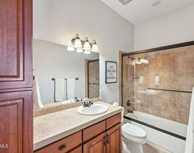 351 N Cloverfield Circle - Photo Thumbnail 32