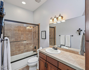 351 N Cloverfield Circle - Photo Thumbnail 33