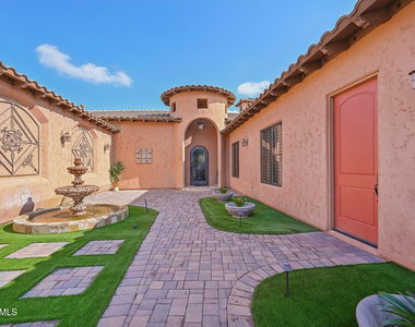351 N Cloverfield Circle - Photo Thumbnail 41
