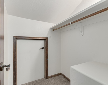 16915 E Jacklin Drive - Photo Thumbnail 67