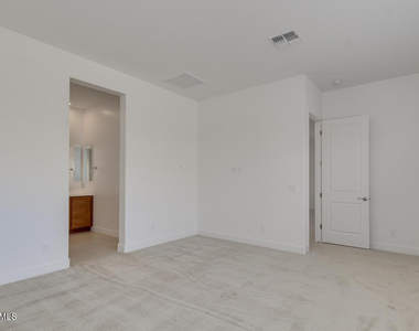 458 W Golden Aspen - Photo Thumbnail 14