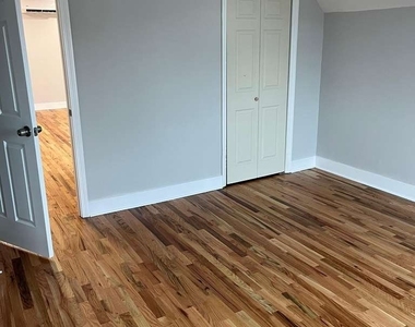 85 James Street - Photo Thumbnail 5
