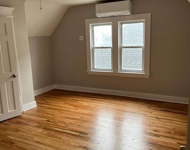 85 James Street - Photo Thumbnail 3