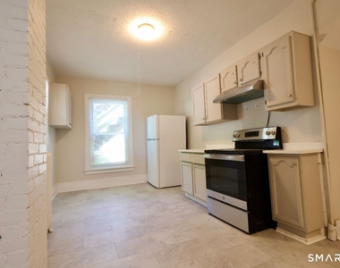 101 Stearns Street - Photo Thumbnail 16