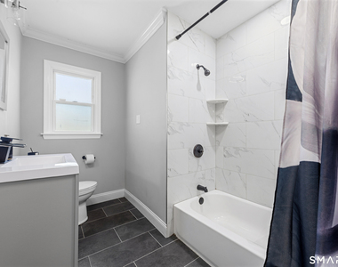 130 Deramo Place - Photo Thumbnail 5