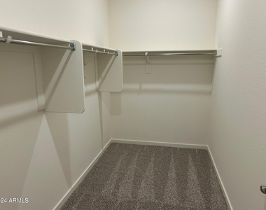 20520 N Candlelight Road - Photo Thumbnail 15