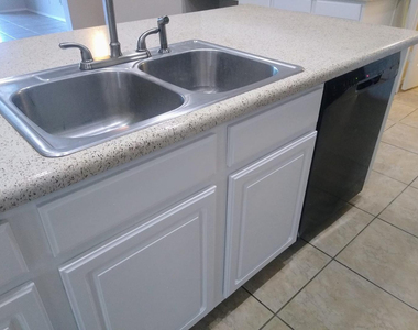 24744 W Illini Street - Photo Thumbnail 4