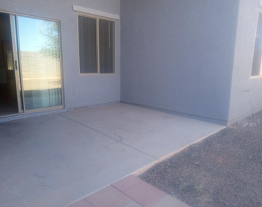 24744 W Illini Street - Photo Thumbnail 11