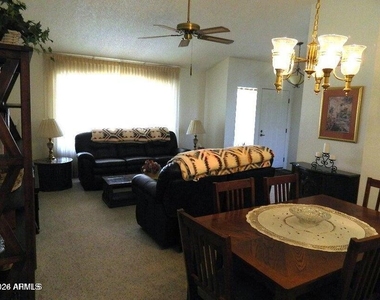 12635 W Foxfire Drive - Photo Thumbnail 4