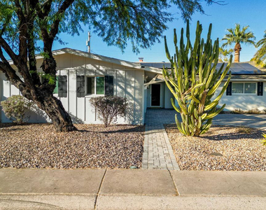 8656 E Solano Drive - Photo Thumbnail 1