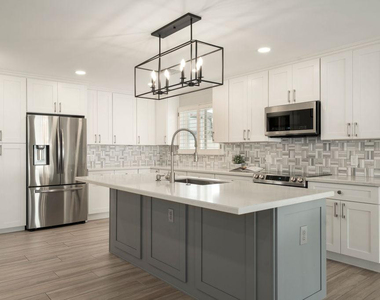 8656 E Solano Drive - Photo Thumbnail 5