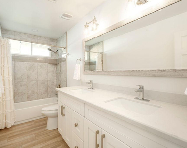 8656 E Solano Drive - Photo Thumbnail 16