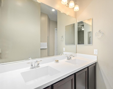 1367 S Country Club Drive - Photo Thumbnail 13