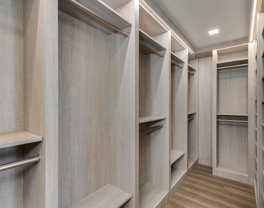 6587 N Palmeraie Boulevard - Photo Thumbnail 17