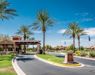 41885 W Celebration Lane - Photo Thumbnail 33
