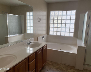 33175 N Slate Creek - Photo Thumbnail 10