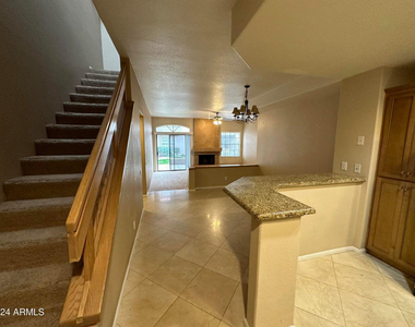10017 E Mountain View Road - Photo Thumbnail 5