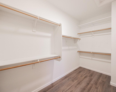 6539 W Jomax Road - Photo Thumbnail 21