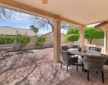 9013 W Kerry Lane - Photo Thumbnail 22