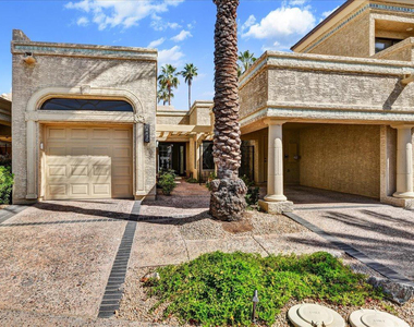 4830 N 65th Street - Photo Thumbnail 2