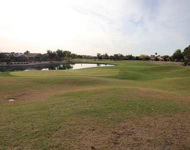 4554 E Strawberry Drive - Photo Thumbnail 5