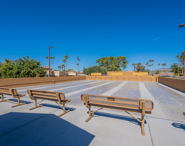 650 S Arrowwood Way - Photo Thumbnail 38