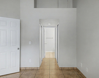 170 E Guadalupe Road - Photo Thumbnail 18