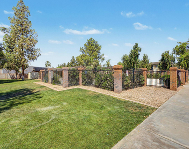 170 E Guadalupe Road - Photo Thumbnail 29
