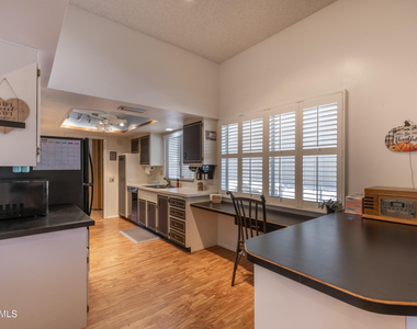 10638 W Sequoia Drive - Photo Thumbnail 1