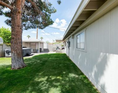2237 E Hillery Drive - Photo Thumbnail 16