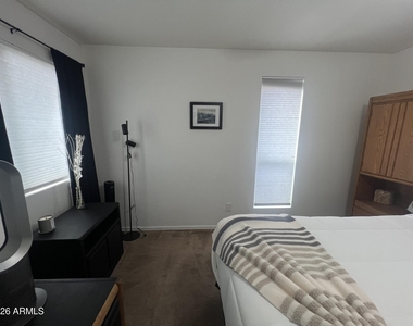 4354 N 82nd Street - Photo Thumbnail 14