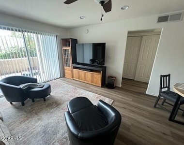 4354 N 82nd Street - Photo Thumbnail 5