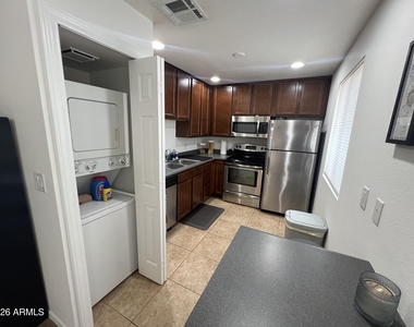 4354 N 82nd Street - Photo Thumbnail 2