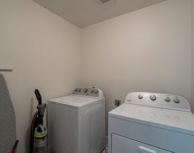 7535 E Princeton Avenue - Photo Thumbnail 33