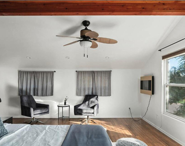8620 E San Miguel Avenue - Photo Thumbnail 16