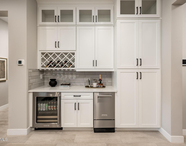 6615 E Libby Street - Photo Thumbnail 15
