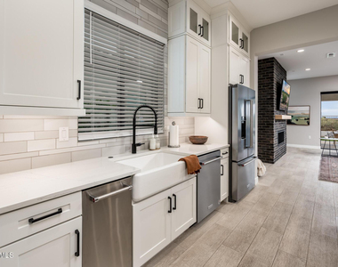6615 E Libby Street - Photo Thumbnail 13