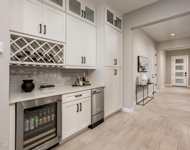6615 E Libby Street - Photo Thumbnail 14