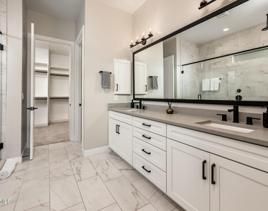 6615 E Libby Street - Photo Thumbnail 31
