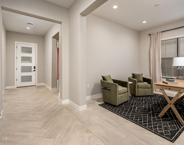6615 E Libby Street - Photo Thumbnail 5