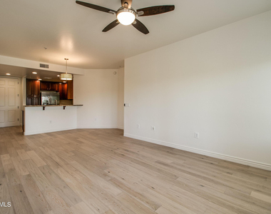 5450 E Deer Valley Drive - Photo Thumbnail 10