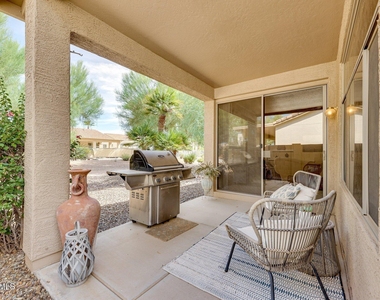 9746 E Coopers Hawk Drive - Photo Thumbnail 16