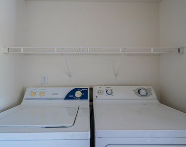 11640 N 51st Avenue - Photo Thumbnail 23