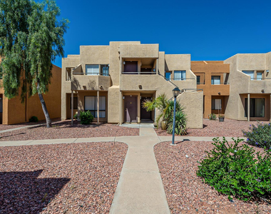 11640 N 51st Avenue - Photo Thumbnail 1