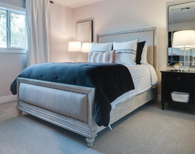 243 W Harmont Drive - Photo Thumbnail 14