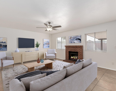 7027 W Palo Verde Avenue - Photo Thumbnail 2