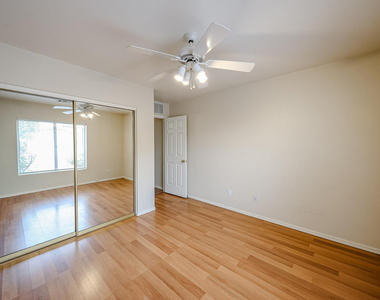 10935 W Ruth Avenue - Photo Thumbnail 17