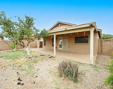 10935 W Ruth Avenue - Photo Thumbnail 29