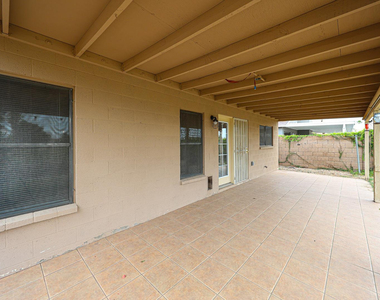 10935 W Ruth Avenue - Photo Thumbnail 31